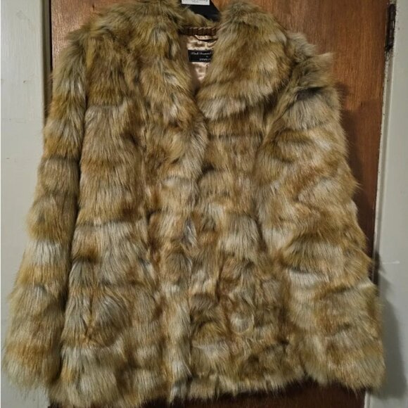 Pamela McCoy Black Diamond Collection S Replica Red Fox Faux Fur Coat - Picture 1 of 7